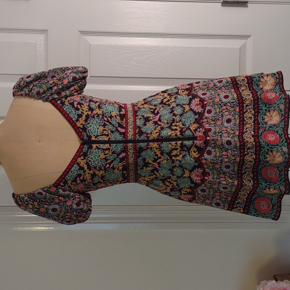 Alice + Olivia Flower Pot Print Dress NWT Sz. 4 - Picture 6 of 11